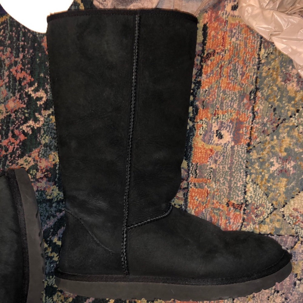 Black tall ugg boots!